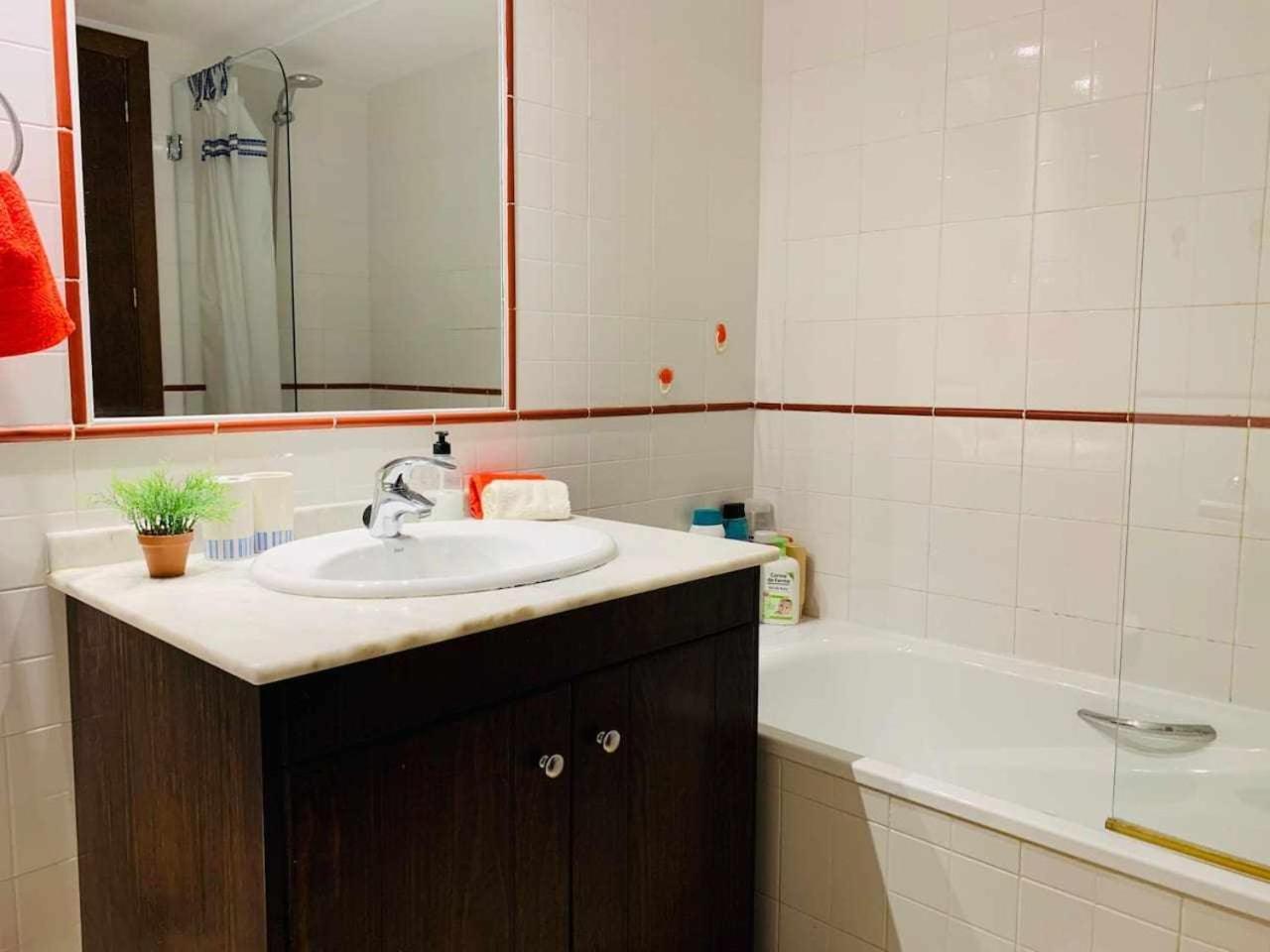Acogedor Apartamento Al Lado De La Playa อาลิกันเต ภายนอก รูปภาพ