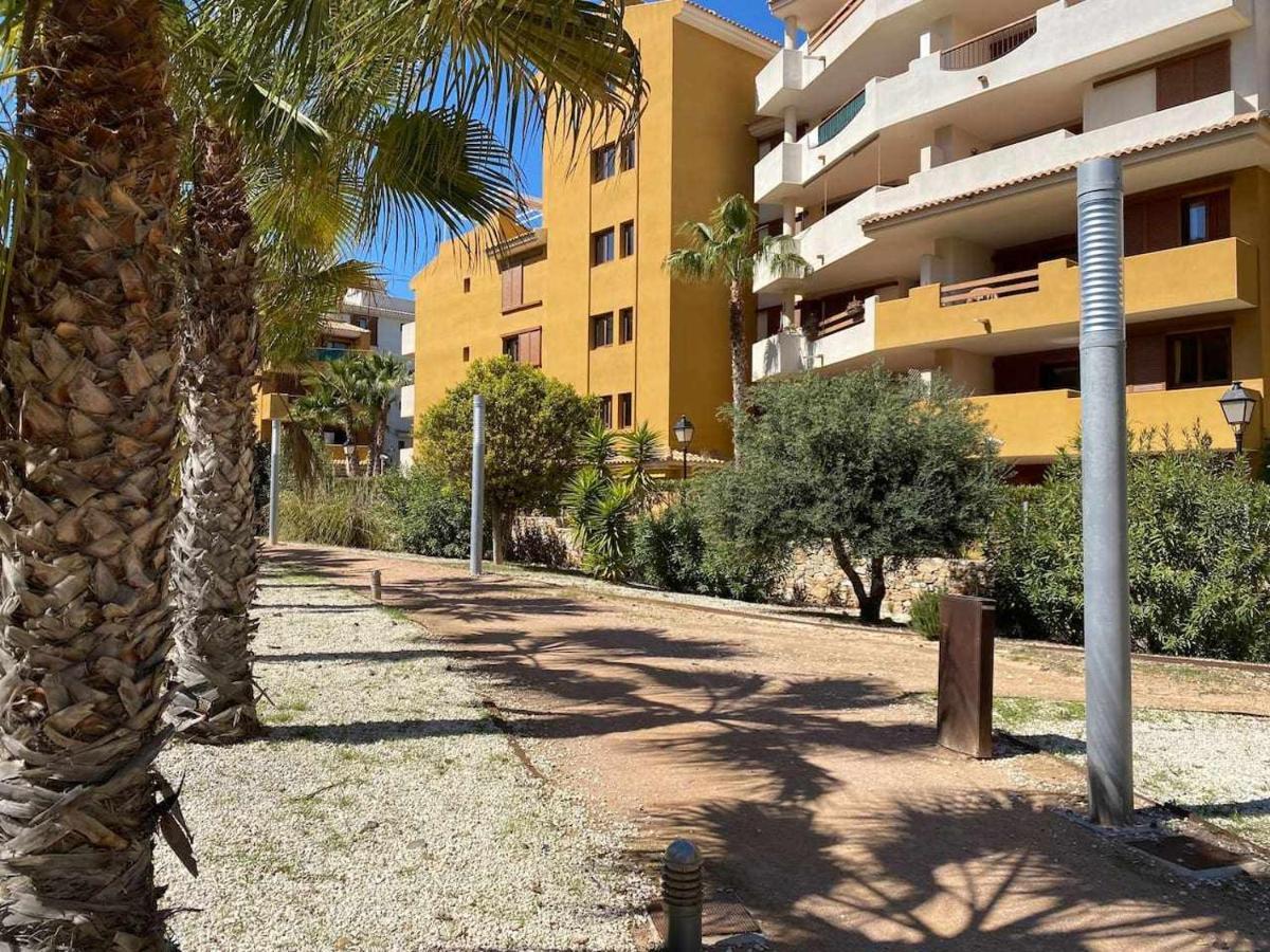 Acogedor Apartamento Al Lado De La Playa อาลิกันเต ภายนอก รูปภาพ